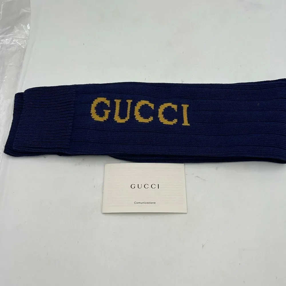 Men's Gucci intarsia logo socks size medium, made in Italy